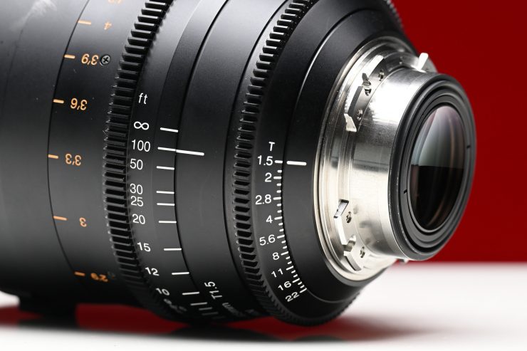 Tokina Vista C 20